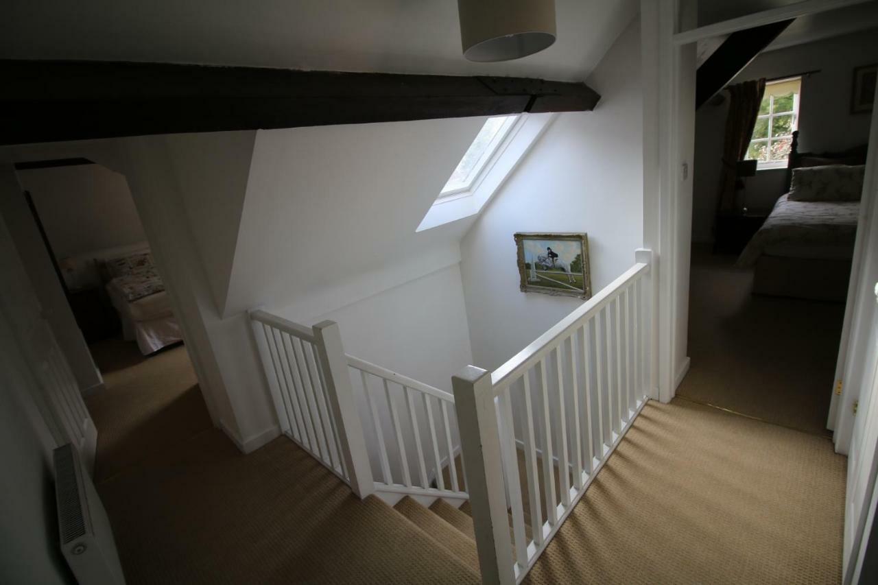 Prince Hill Cottages Worton  Eksteriør bilde